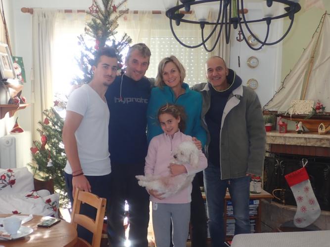 Makis family early Christmas